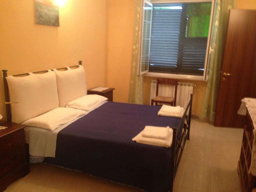 סרזאנה Villa Naclerio חדר תמונה